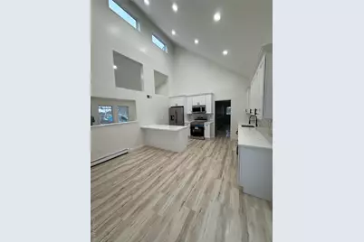 24 Kimberly Court, Calverton, NY 11933 - Photo 9