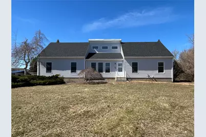 24 Kimberly Court, Calverton, NY 11933 - Photo 1