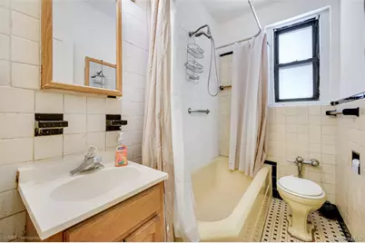 47-20 42nd Street #1B, Sunnyside, NY 11104 - Photo 9