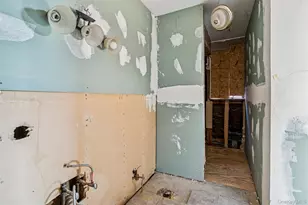 22 Conger St, New York, NY 10305 - Photo 17