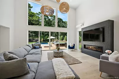 19 Elm Lane, Montauk, NY 11954 - Photo 7