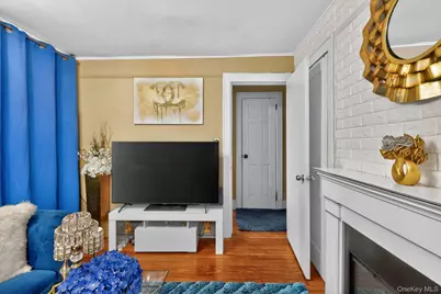 13715 231st Street, Springfield Gardens, NY 11413 - Photo 9