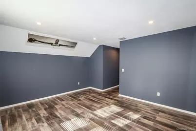 77 Van Buren Street, Port Jefferson Station, NY 11776 - Photo 35