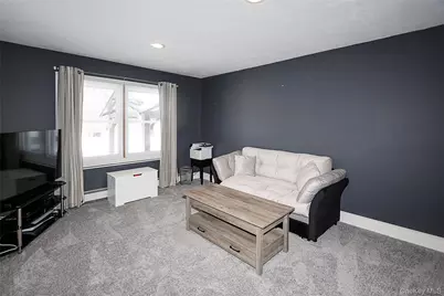 77 Van Buren Street, Port Jefferson Station, NY 11776 - Photo 27