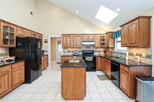 77 Van Buren St, Port Jefferson Station, NY 11776 - Photo 17