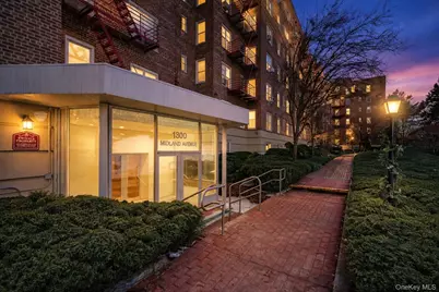 1300 Midland Avenue #A50, Yonkers, NY 10704 - Photo 15