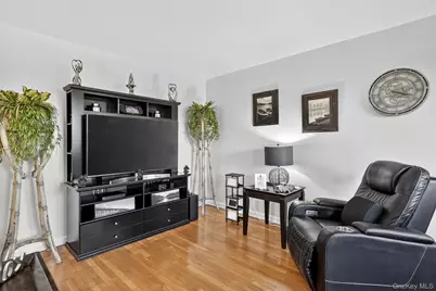 1300 Midland #A50, Yonkers, NY 10704 - Photo 9