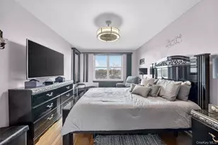 1300 Midland Ave, Yonkers, NY 10704 - Photo 7