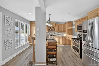 25 Beech Street, Nanuet, NY 10954 - Photo 9