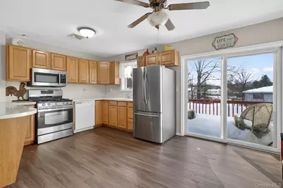 25 Beech Street, Nanuet, NY 10954 - Photo 29