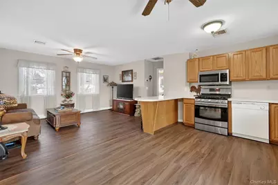 25 Beech Street, Nanuet, NY 10954 - Photo 31