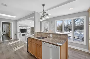 25 Beech St, Nanuet, NY 10954 - Photo 9