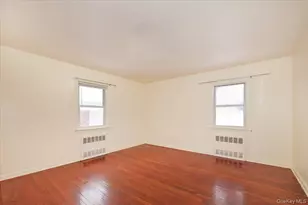 141-12 250th St, Rosedale, NY 11422 - Photo 9