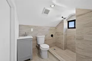 120-14 165th St, Jamaica, NY 11434 - Photo 25