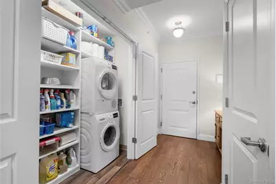 10 Byron Place #214, Larchmont, NY 10538 - Photo 11