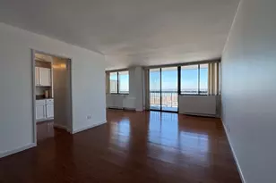 2 Bay Club Dr, Bayside, NY 11360 - Photo 7