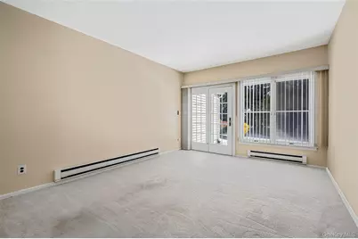 35 Chippendale Drive, Mount Sinai, NY 11766 - Photo 15