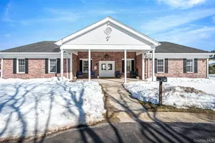 35 Chippendale Dr, Mount Sinai, NY 11766 - Photo 35