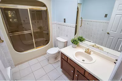 35 Chippendale Drive, Mount Sinai, NY 11766 - Photo 25