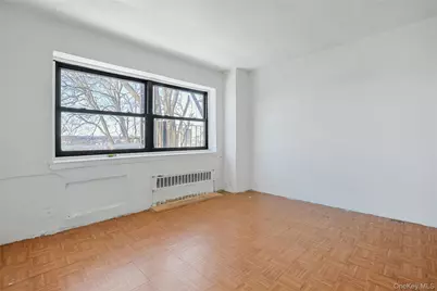 2545 Sedgwick Avenue #2J, Bronx, NY 10468 - Photo 9