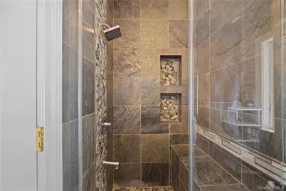 333 E Shore Road, Great Neck, NY 11023 - Photo 29