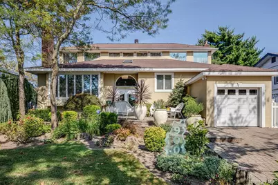 900 Kilmer Lane, Woodmere, NY 11581 - Photo 1