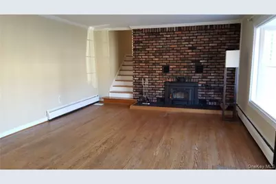 137 Bethlehem Road, New Windsor, NY 12553 - Photo 5