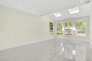 7 McCulloch Dr, Dix Hills, NY 11746 - Photo 19