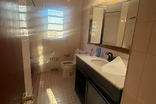 896 School Dr, Baldwin, NY 11510 - Photo 11