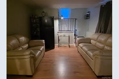 15 Canterbury Drive, Coram, NY 11727 - Photo 9