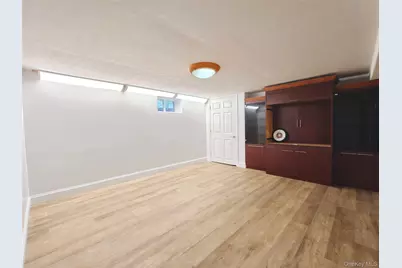 151-28 24th Rd Road, Whitestone, NY 11357 - Photo 27