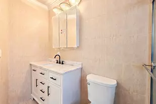 151-28 24th Rd Rd, Whitestone, NY 11357 - Photo 17