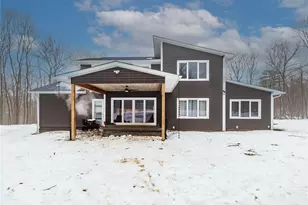 4 Lewis Ln, Bloomingburg, NY 12721 - Photo 3