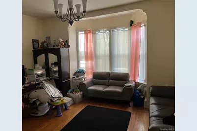 3 Everett Avenue #First floor, Ossining, NY 10562 - Photo 5