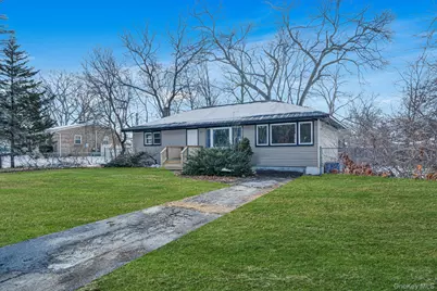 4902 Express Drive S, Ronkonkoma, NY 11779 - Photo 29