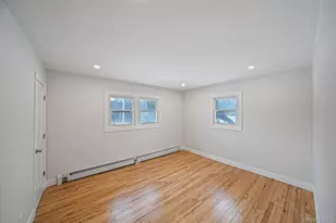 4902 Express Dr S, Ronkonkoma, NY 11779 - Photo 15