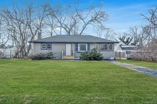 4902 Express Dr S, Ronkonkoma, NY 11779 - Photo 31