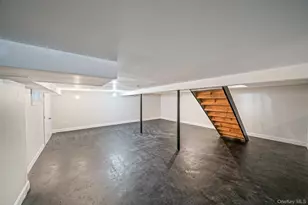 4902 Express Dr S, Ronkonkoma, NY 11779 - Photo 21