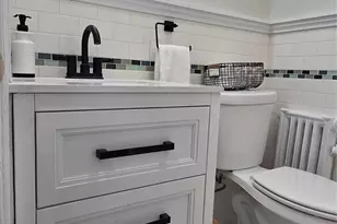 248-11 89th Ave, Bellerose, NY 11426 - Photo 9