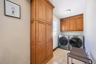 436 8th St, Bohemia, NY 11716 - Photo 27