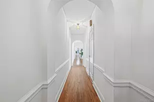 10 Brooklands, Bronxville, NY 10708 - Photo 5