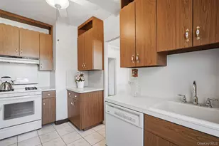 10 Brooklands, Bronxville, NY 10708 - Photo 7