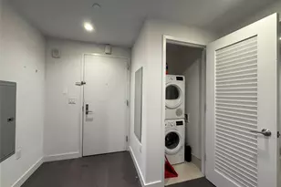 131-03 40th Rd, Flushing, NY 11354 - Photo 3