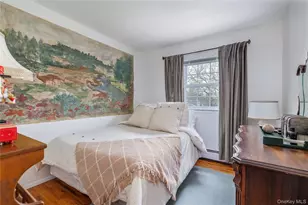 44 Frazer Dr, Greenlawn, NY 11740 - Photo 17