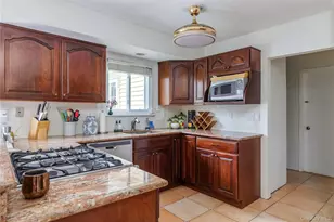 44 Frazer Dr, Greenlawn, NY 11740 - Photo 5