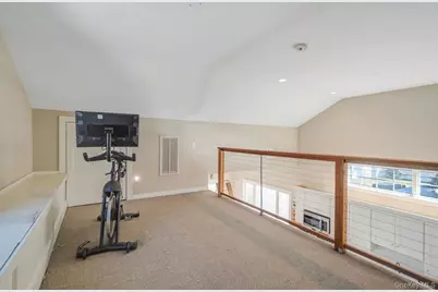 9 Park Place, Patchogue, NY 11772 - Photo 17