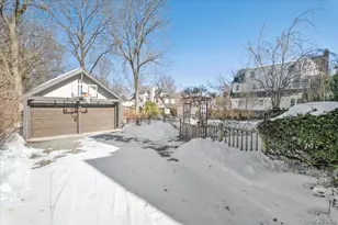 27 Huntington Ave, Scarsdale, NY 10583 - Photo 35