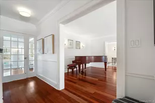 27 Huntington Ave, Scarsdale, NY 10583 - Photo 11