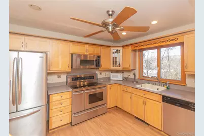 135 E Shore Road, Greenwood Lake, NY 10925 - Photo 27