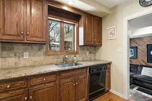 7 Bartel Pl, South Huntington, NY 11746 - Photo 17